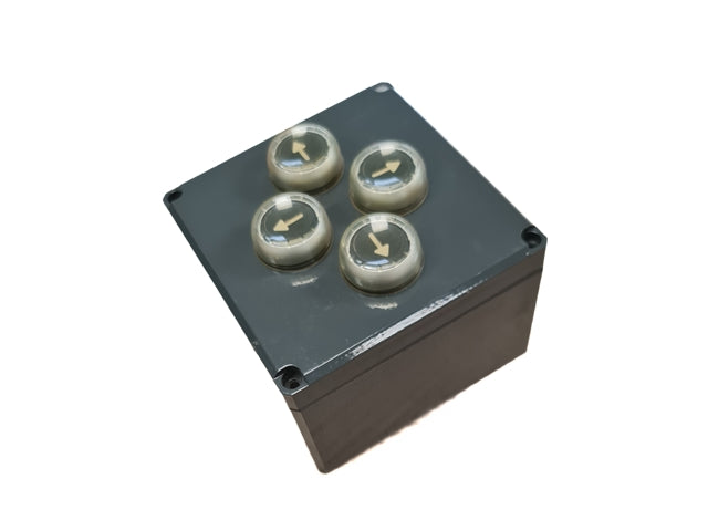Włącznik 4-przyciskowy do śruby obrotowej w komplecie